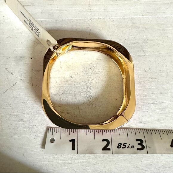 Amrita Singh red enamel square bracelet - Picture 4 of 9